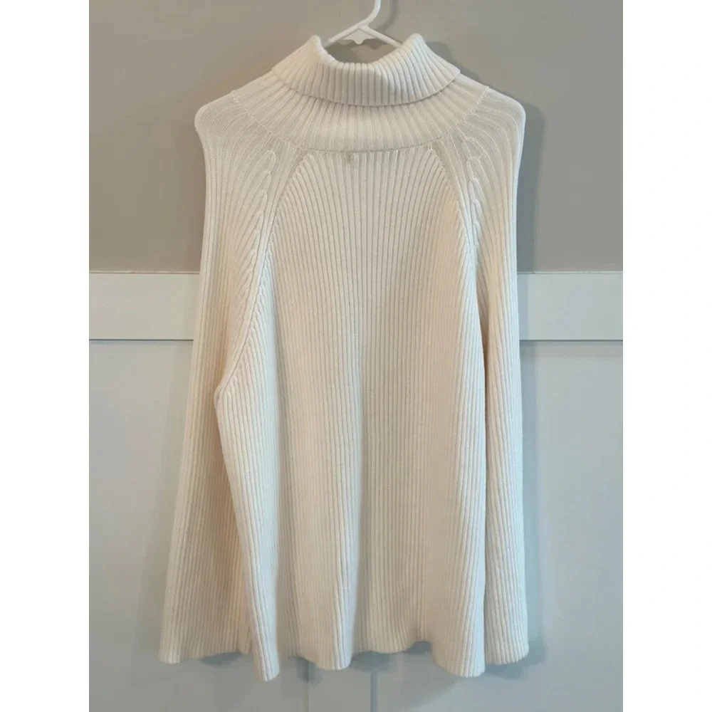 Women's Zesica White Sweater S - Picture 6 of 9